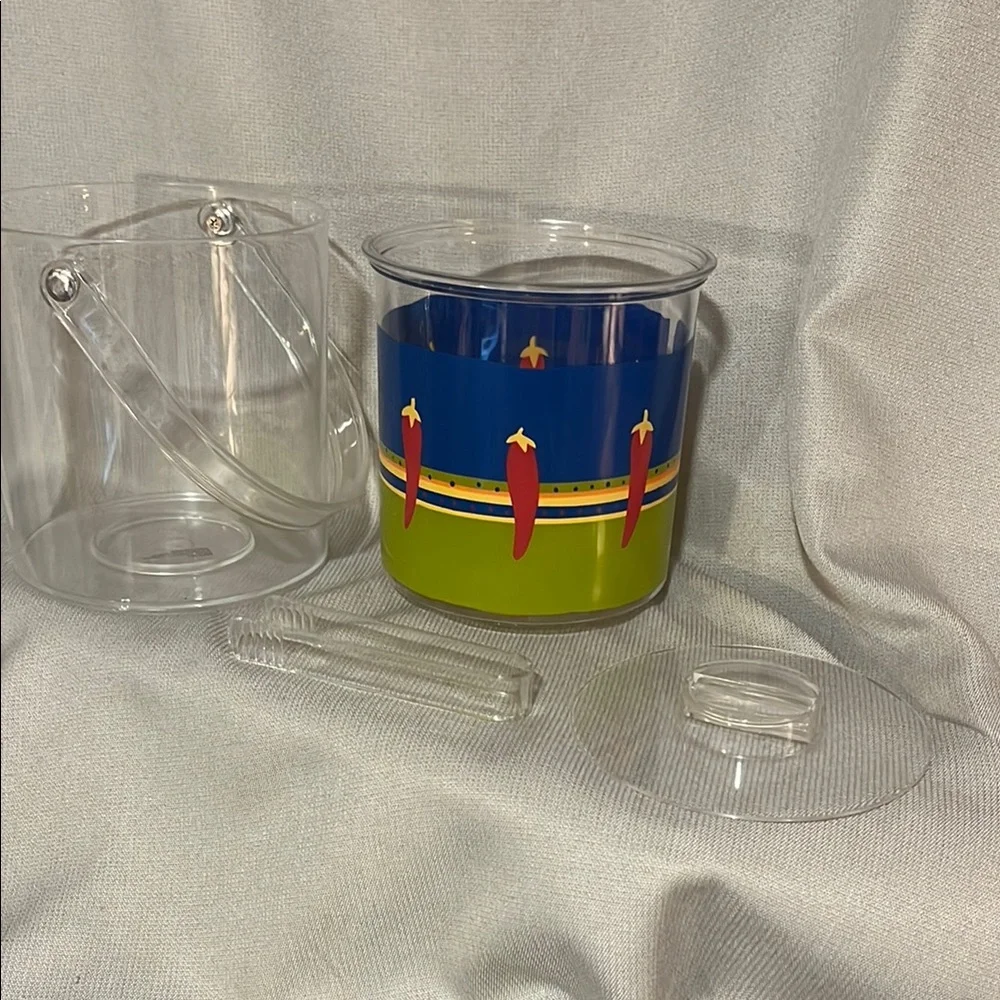 Vintage Red Chili Pepper 4 Piece Acrylic Ice Bucket